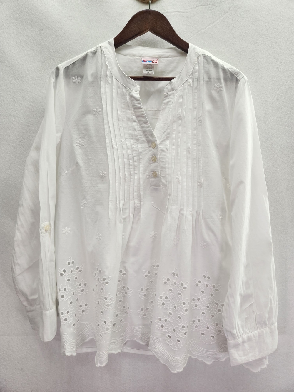 Women's White Eyelet Tunic Top - Lightweight Beach Shirt Size L 100% Cotton - Picture 10 of 13